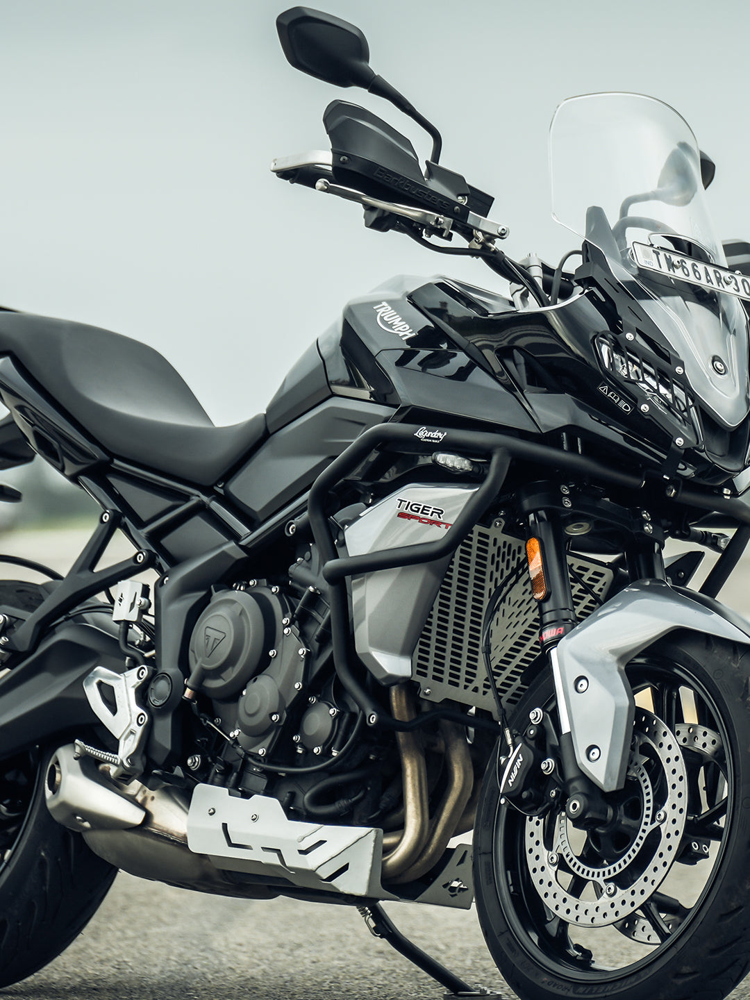 Legundary Triumph Tiger 660 Adrinex Crash Guard