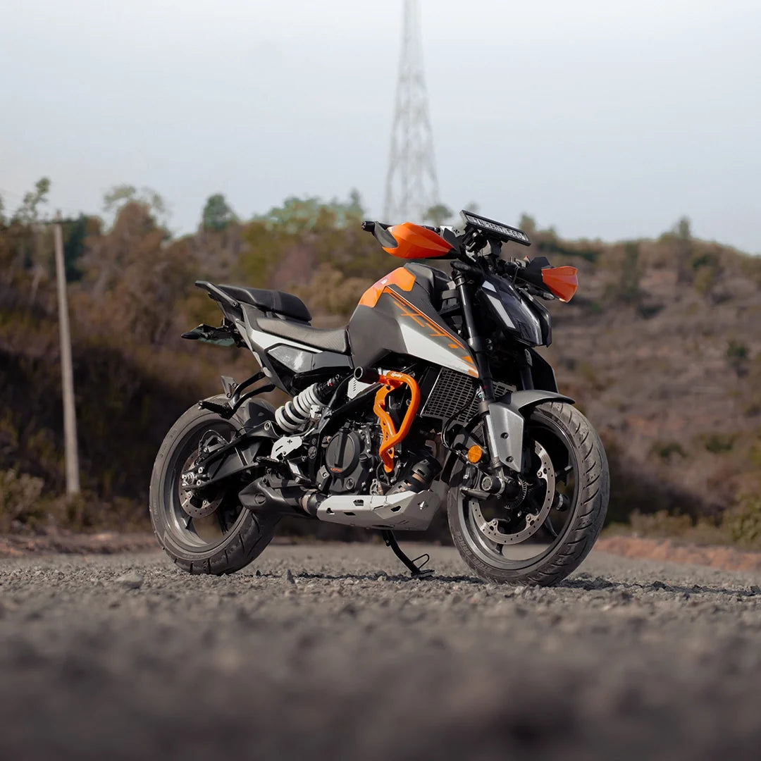 LEGUNDARY KTM DUKE 390 GEN 3/250 GEN 3 DEFENDER CRASH GUARD ORANGE