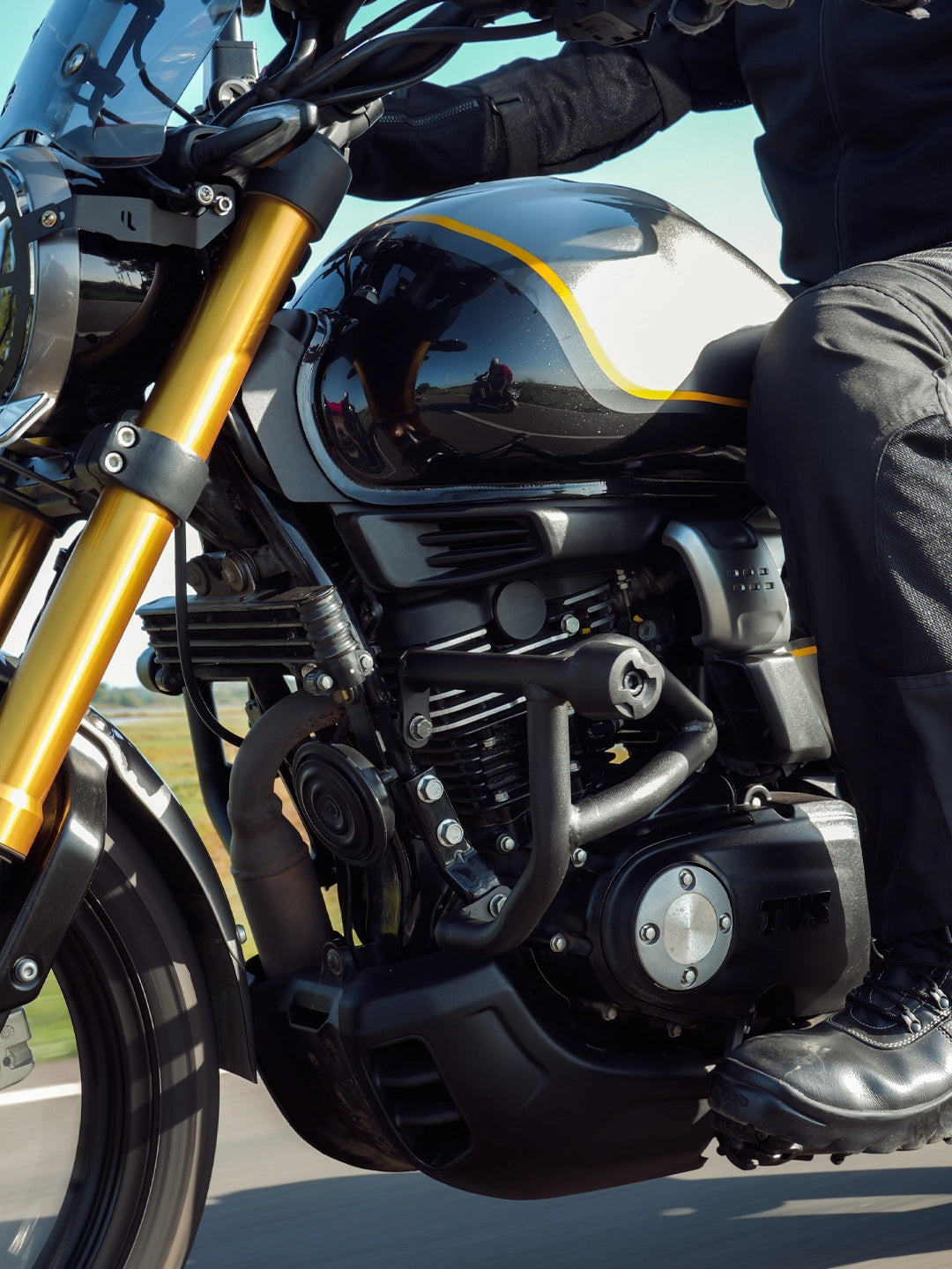 Jb Racing TVS Ronin Crashguard With Mat Slider