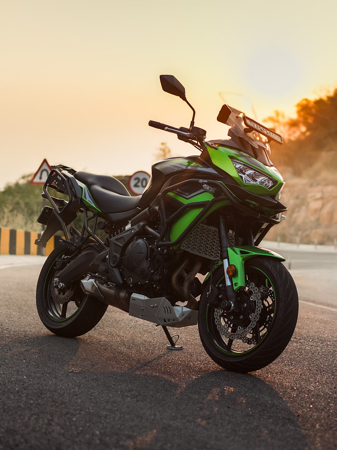 Legundary Kawasaki Versys 650 Adrinex Crash Guard