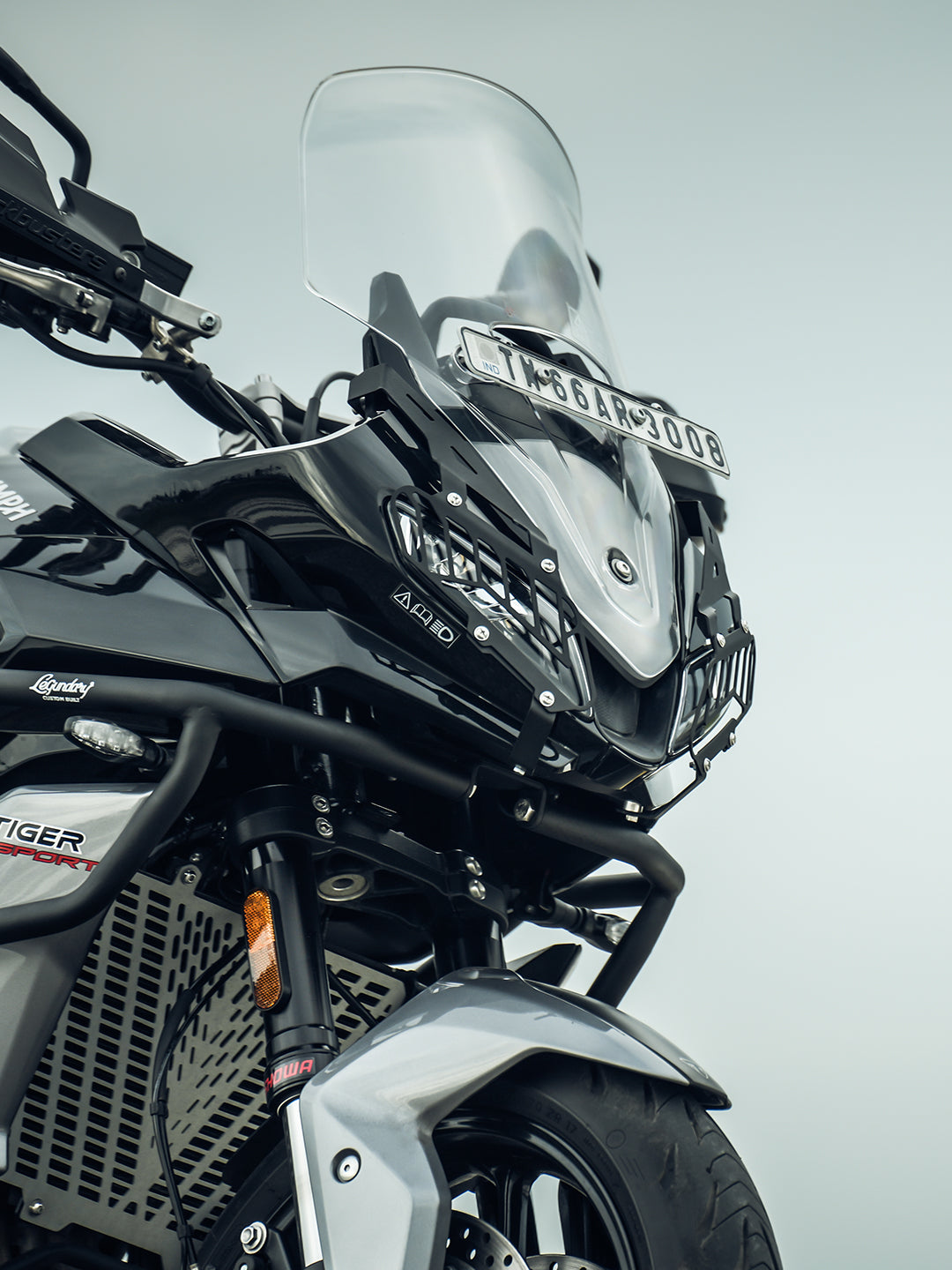 Legundary Triumph Tiger 660 Venator Headlight Grill