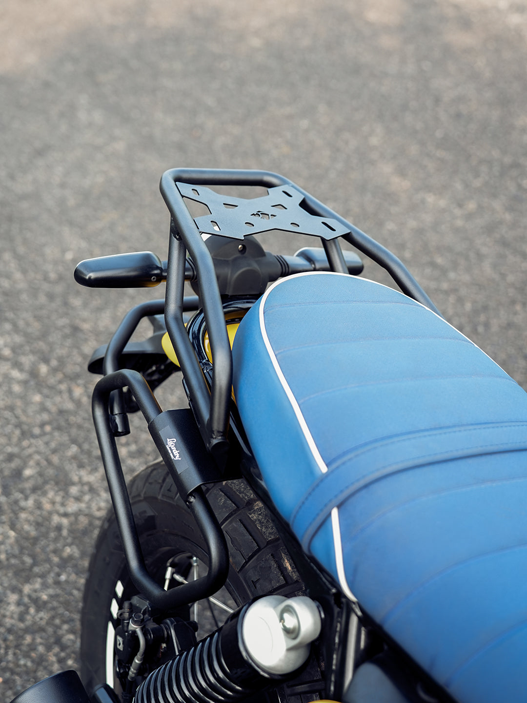 Legundary RE Bear 650 Gopher Luggage Carrier