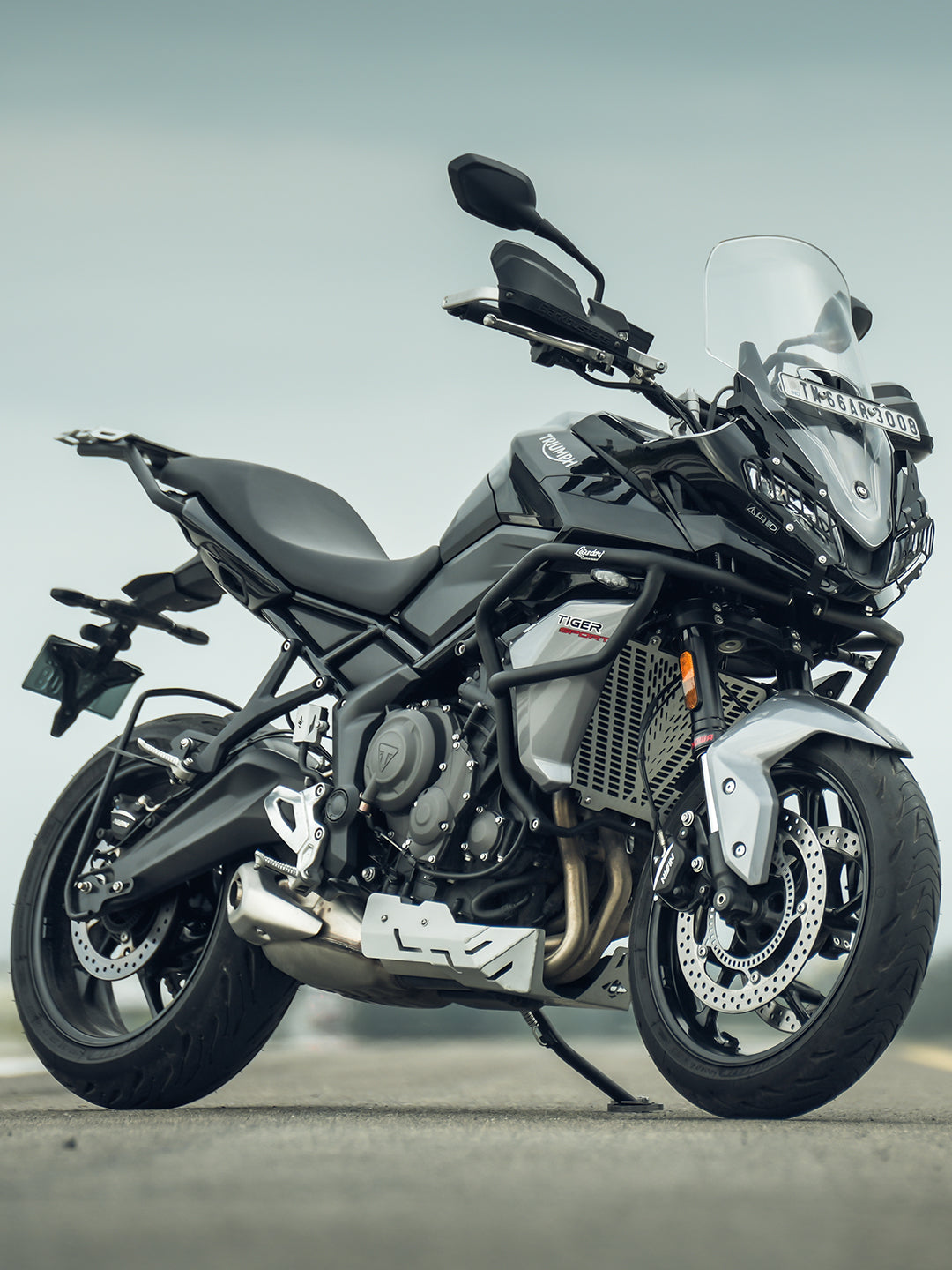 Legundary Triumph Tiger 660 Adrinex Crash Guard