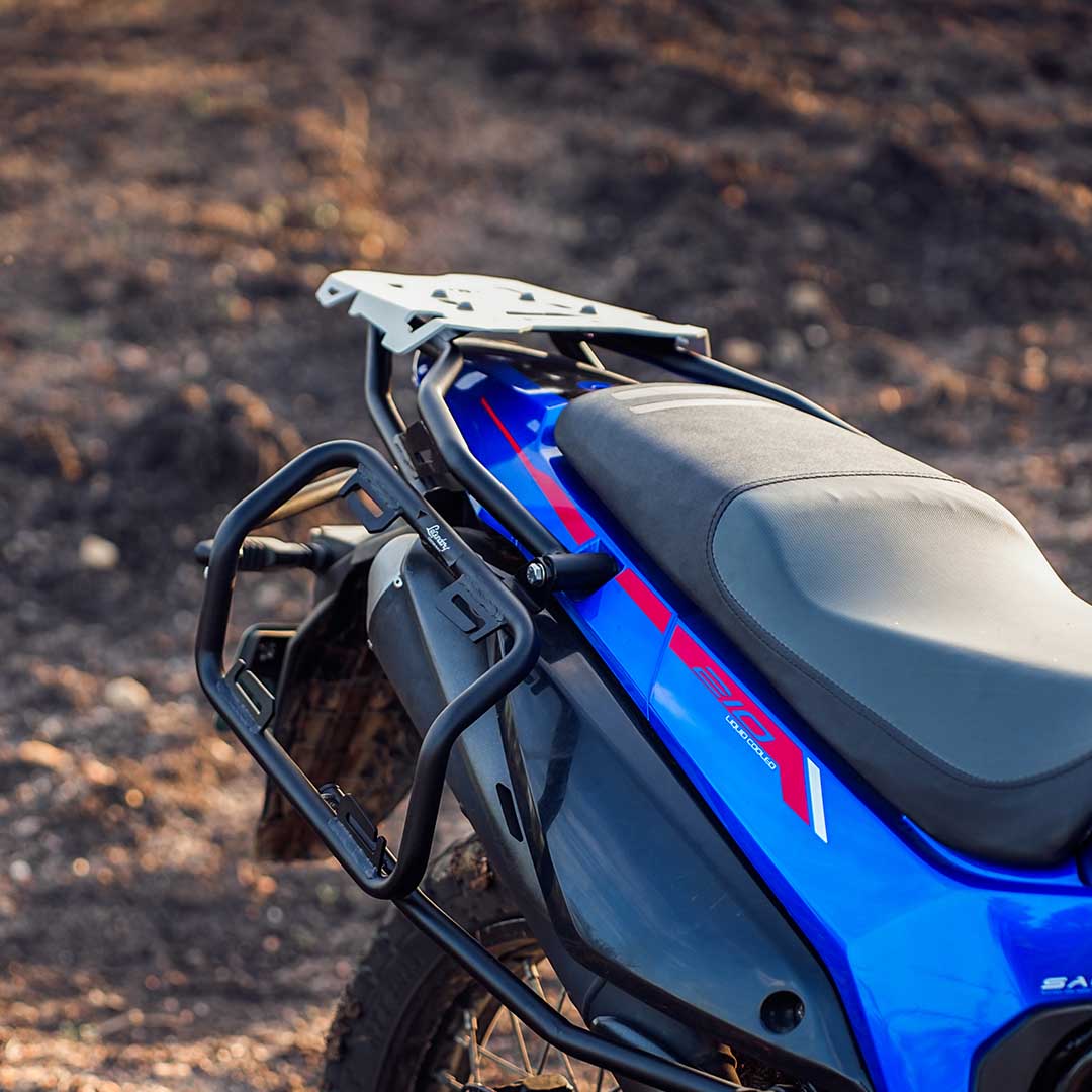 Legundary Hero Xpulse 210 Gopher Luggage Carrier Black and Silver