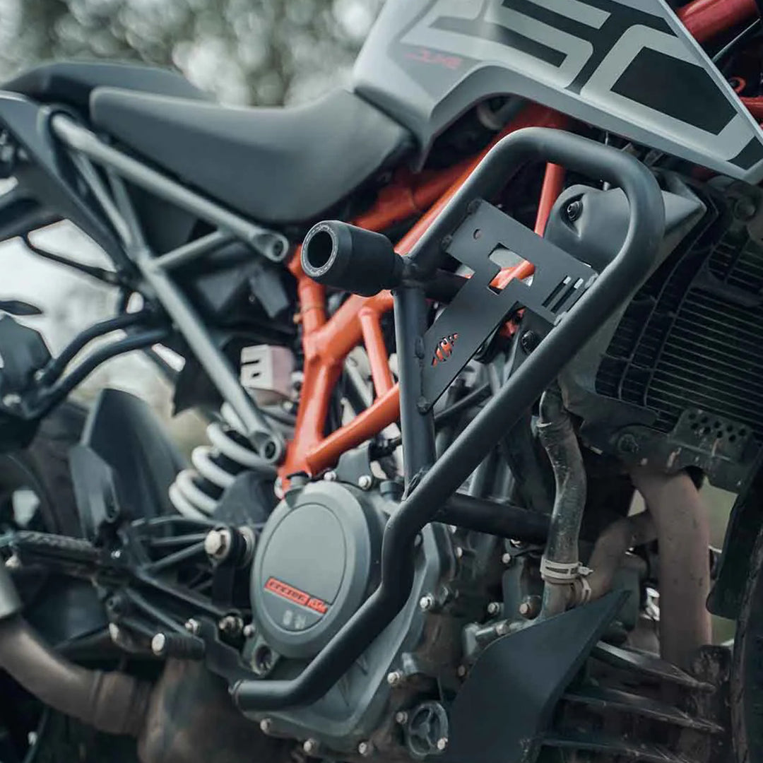 Legundary KTM Duke 250 Pegasus Crashguard With Slider