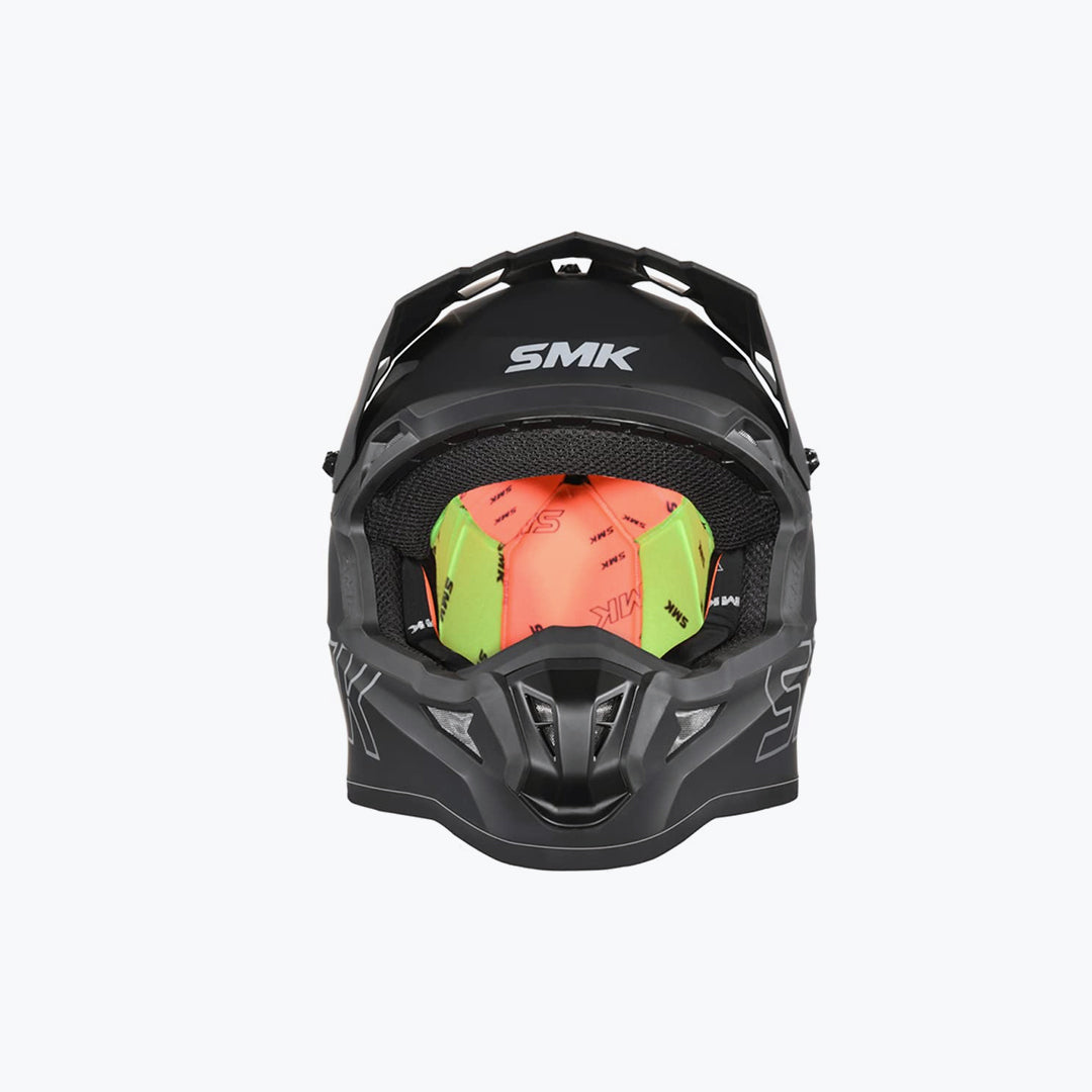SMK Allterra Matt Black MA260