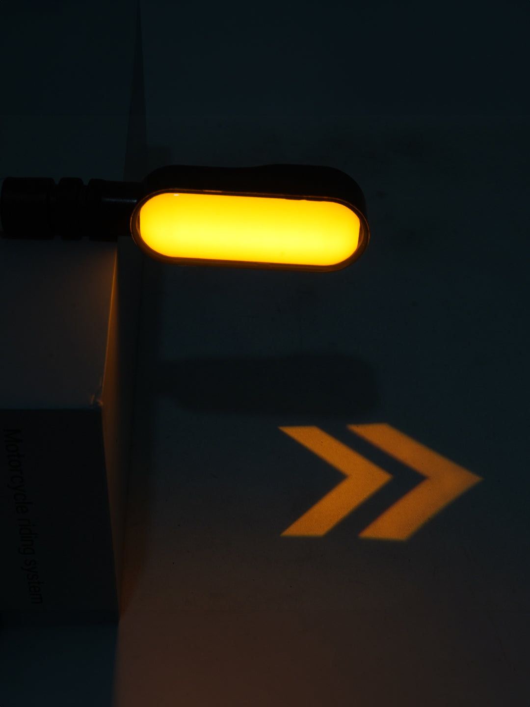 Learn Fluid+RGB+Amber Directional 12V Indicator,ACS-DNT-102