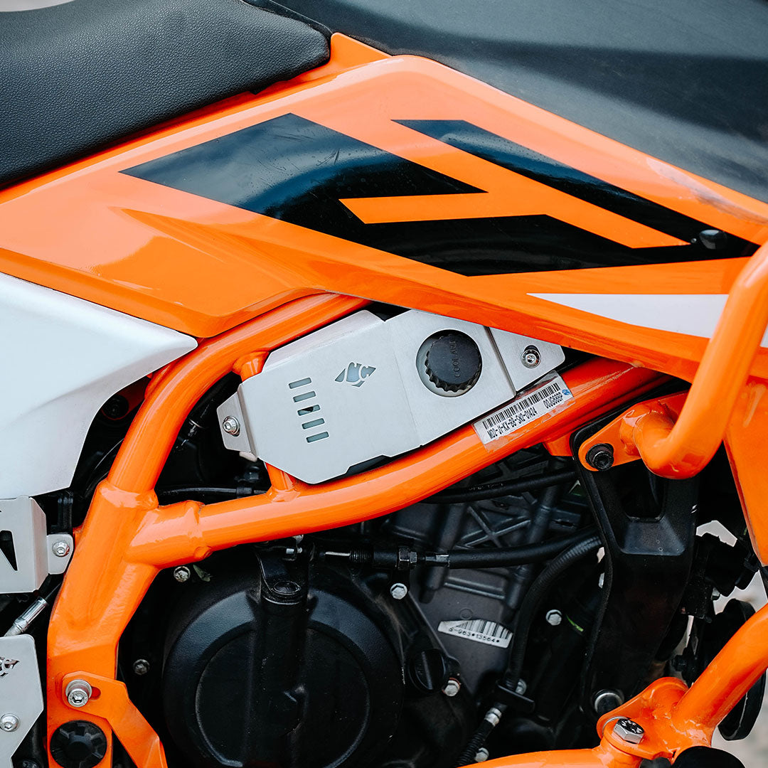 Legundary KTM 390 Enduro R Custos Coolant Cap Silver