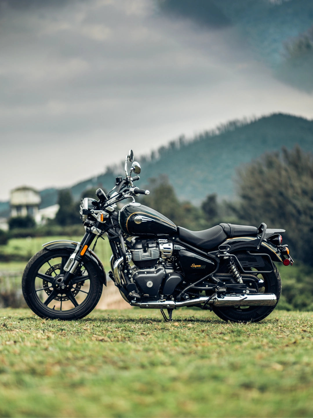 Legundary Super Meteor 650 Aviator Saddle Stay