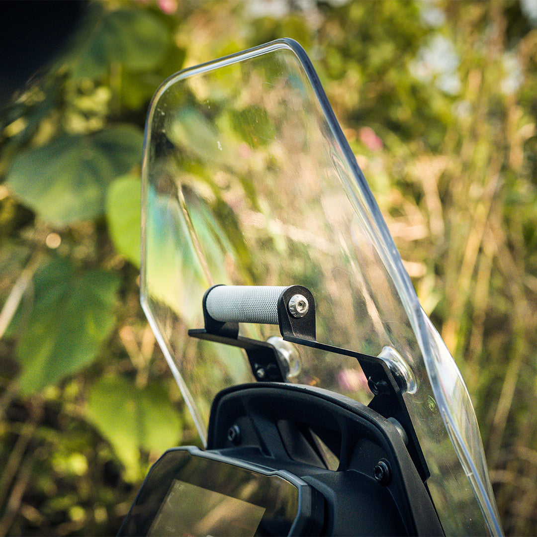 Legundary TVS APACHE RTX 300 PLOIGOS GPS MOUNT WITH VISOR EXTENDER