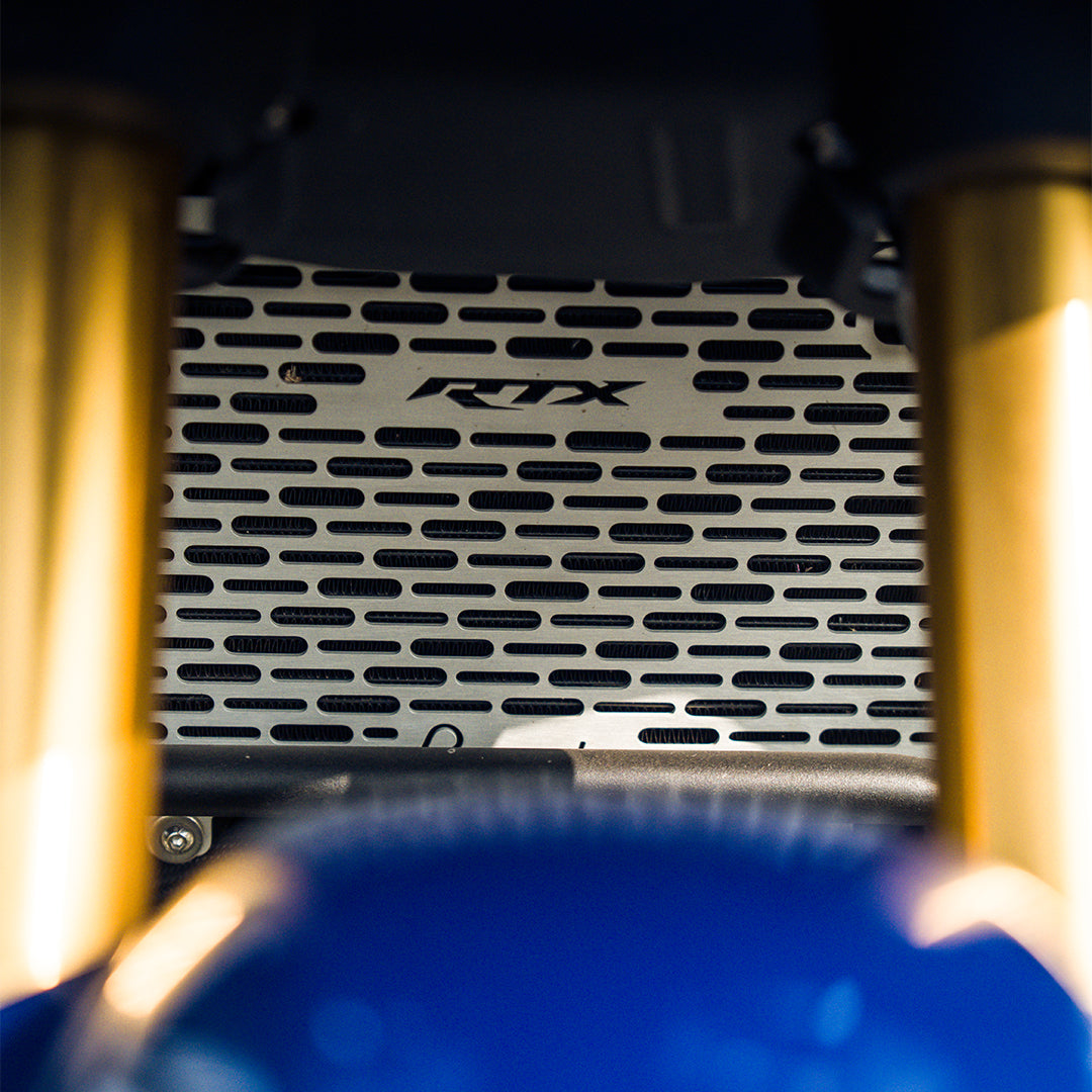 Legundary APACHE RTX 300 VECTOR RADIATOR GRILL SILVER