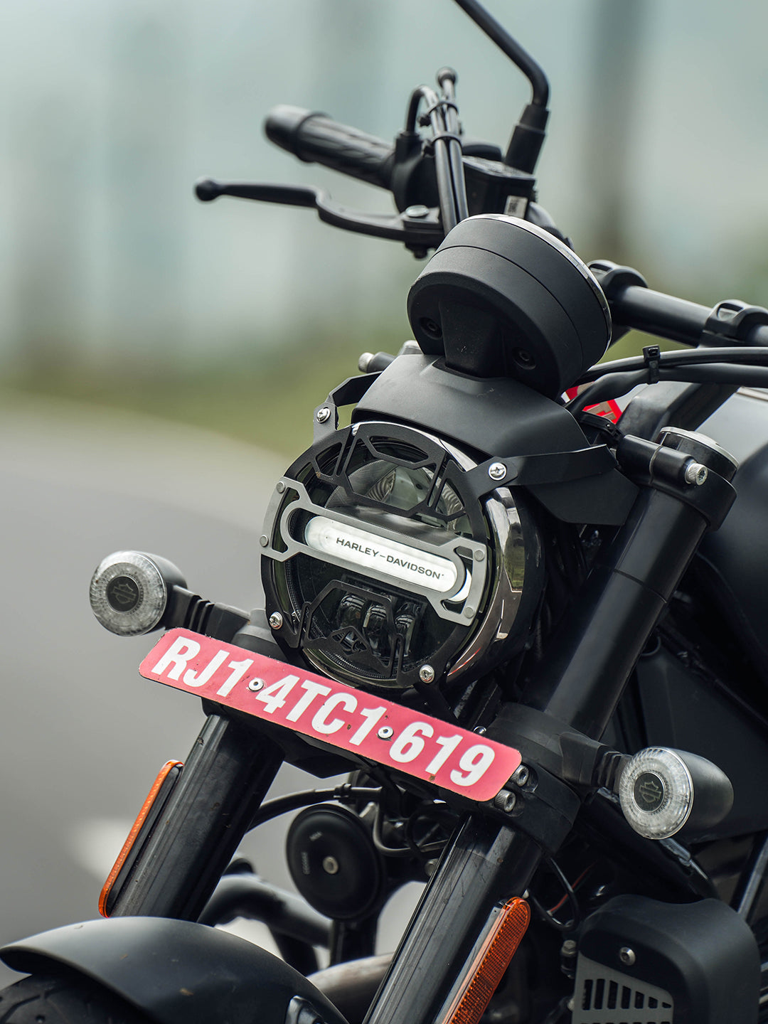 Legundary Harley Davidson 440X Mig Headlight Grill