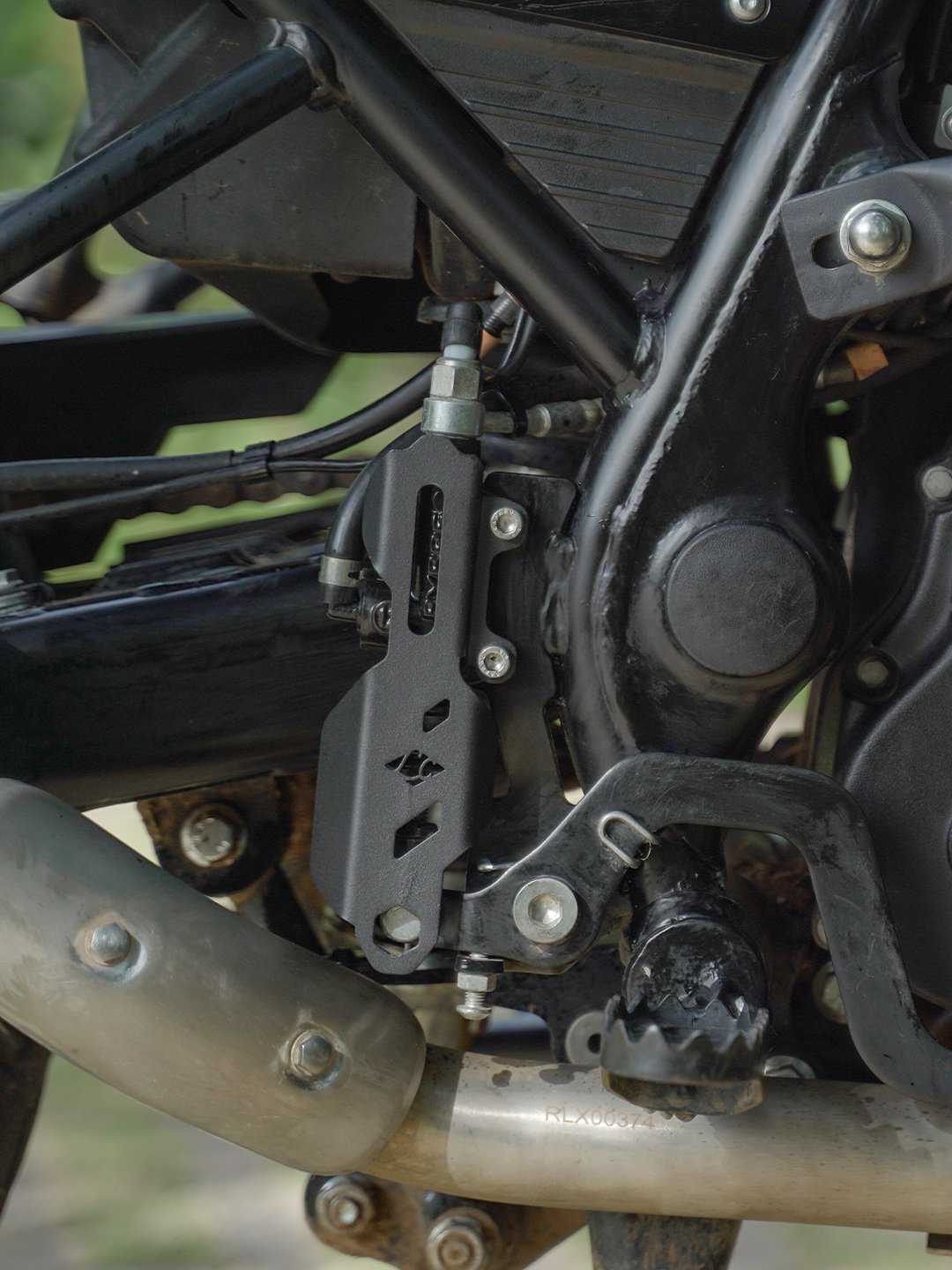 Legundary Interceptor Master Cylinder Guard Black