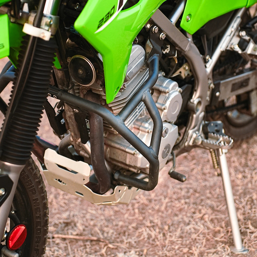 LEGUNDARY KAWASAKI KLX 230 BELLATOR CRASHGUARD -BLACK (CBU VERSION)