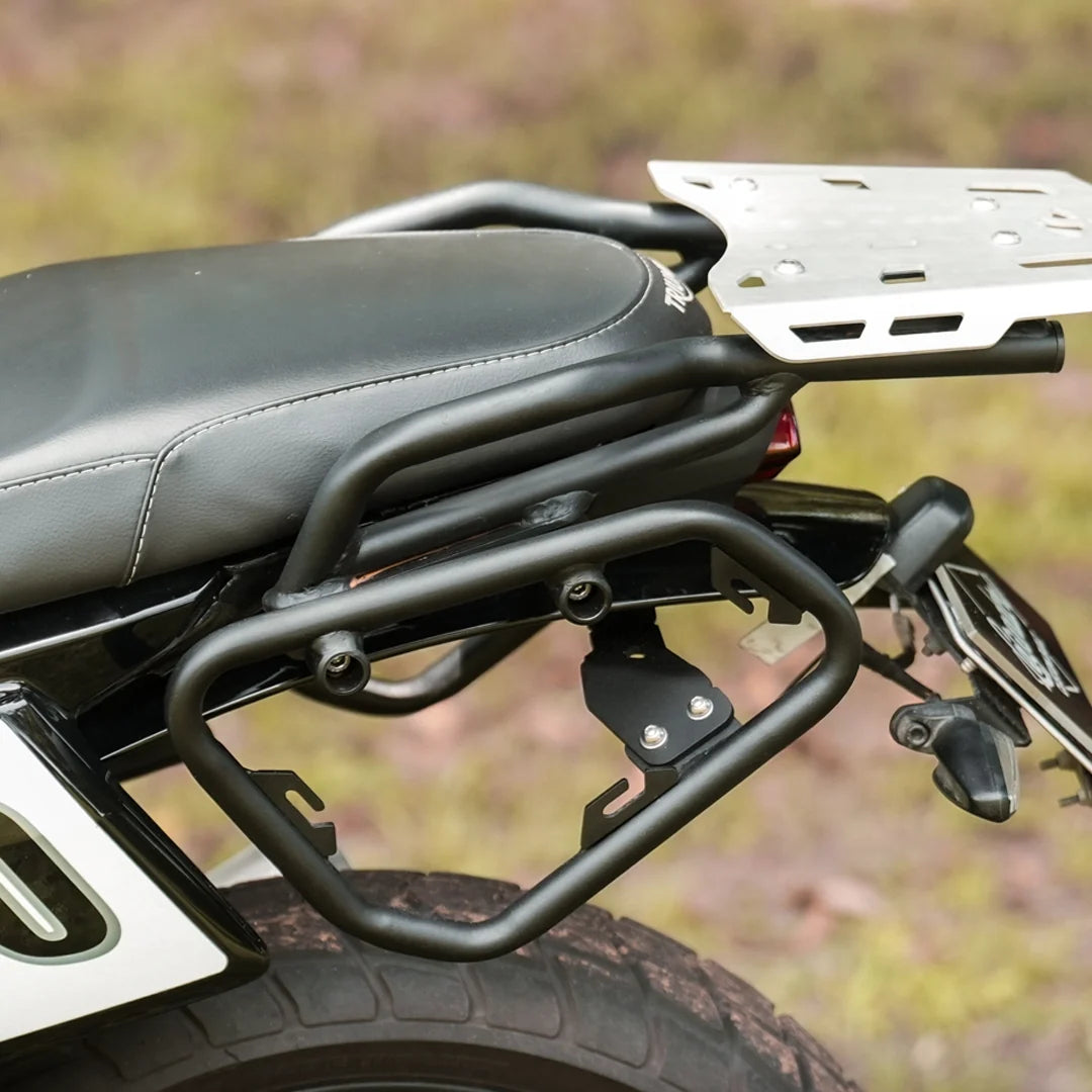 LEGUNDARY TRIUMPH TRACKER 400 AVIATOR SADDLESTAY BLACK
