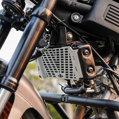 Legundary YAMAHA XSR 155 VECTOR RADIAOTR GRILL SILVER