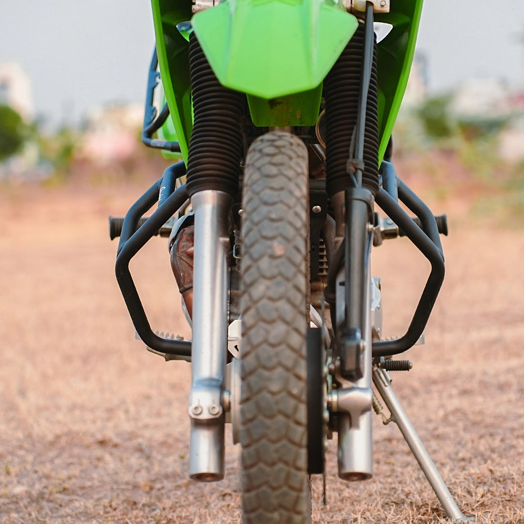 LEGUNDARY KAWASAKI KLX 230 BELLATOR CRASHGUARD -BLACK (CBU VERSION)