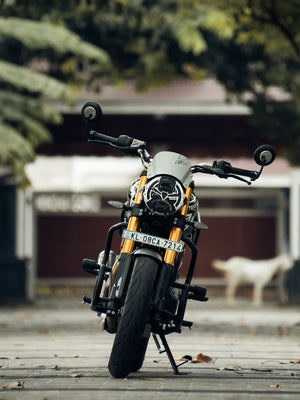 LEGUNDARY TRIUMPH SPEED 400/T4/ THANOS CRASHGUARD WITH SLIDER