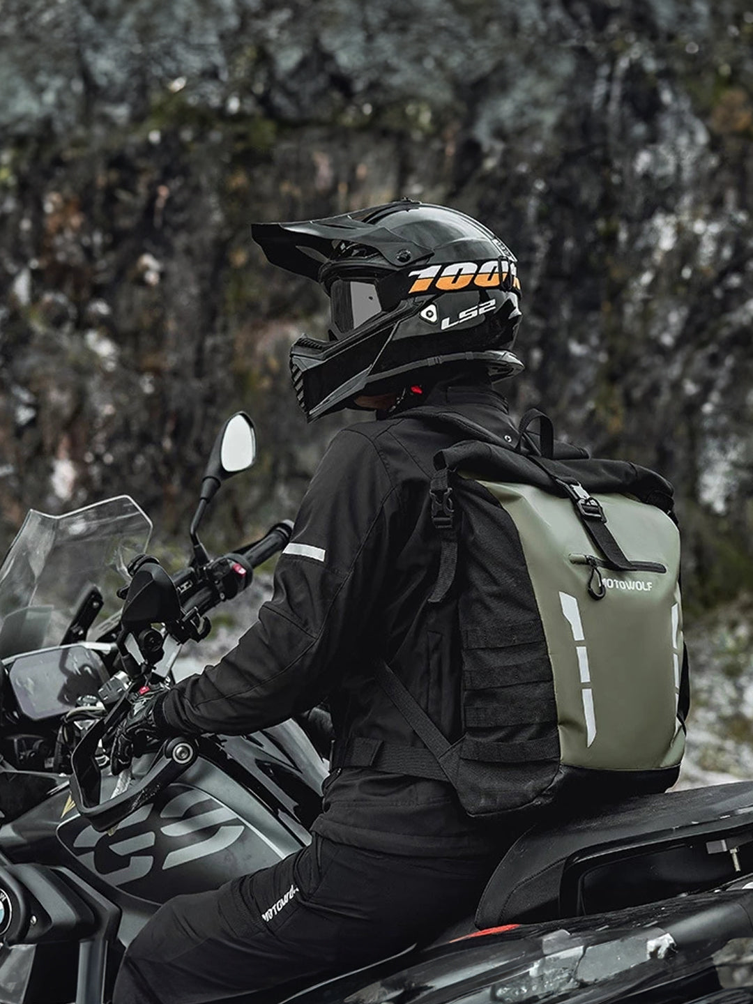 MOTOWOLF DRY TRAVEL BACKPACK MDL0716 25 L