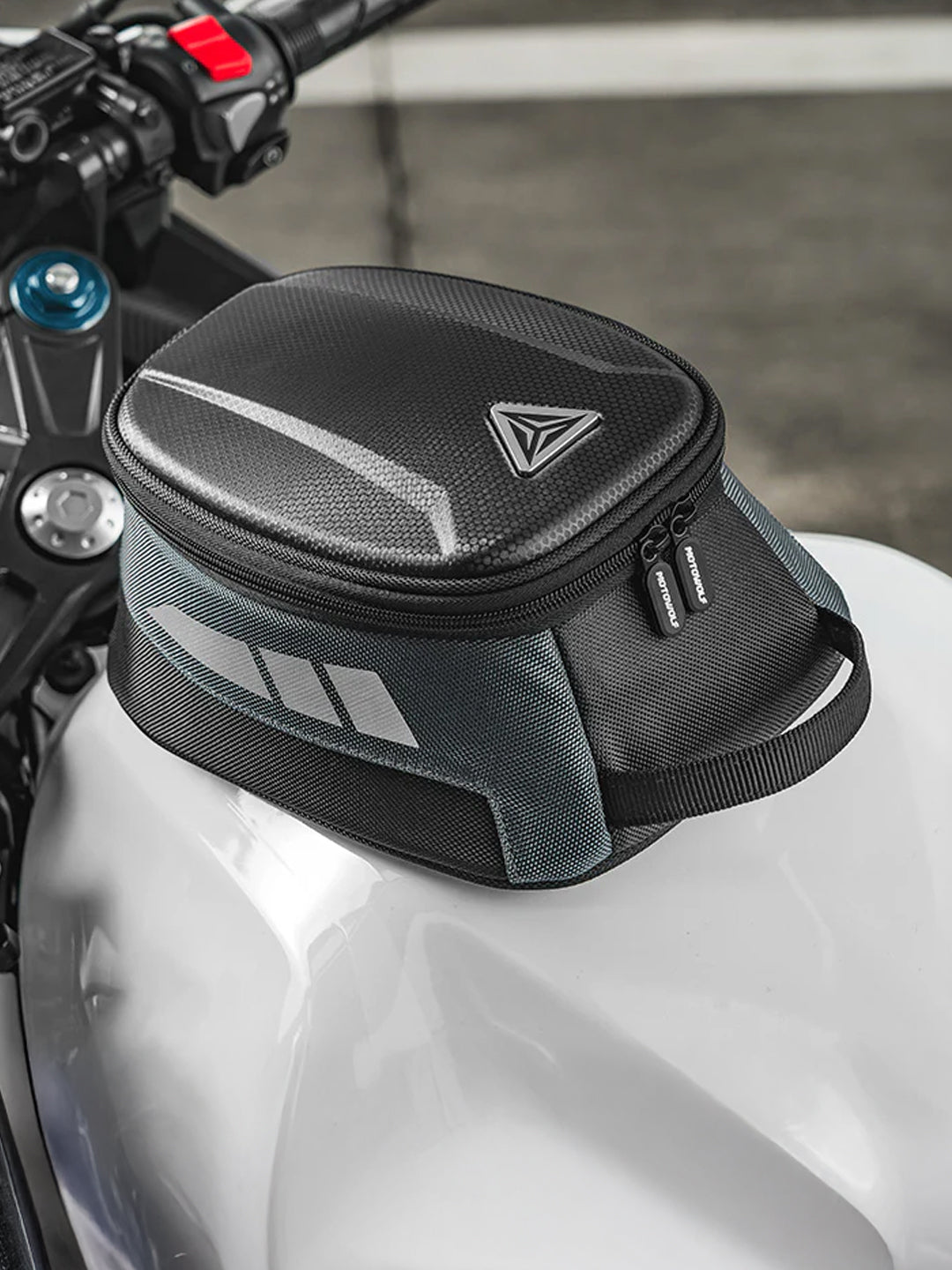 MOTOWOLF MB1 MAGNETIC TANK BAG BLACK