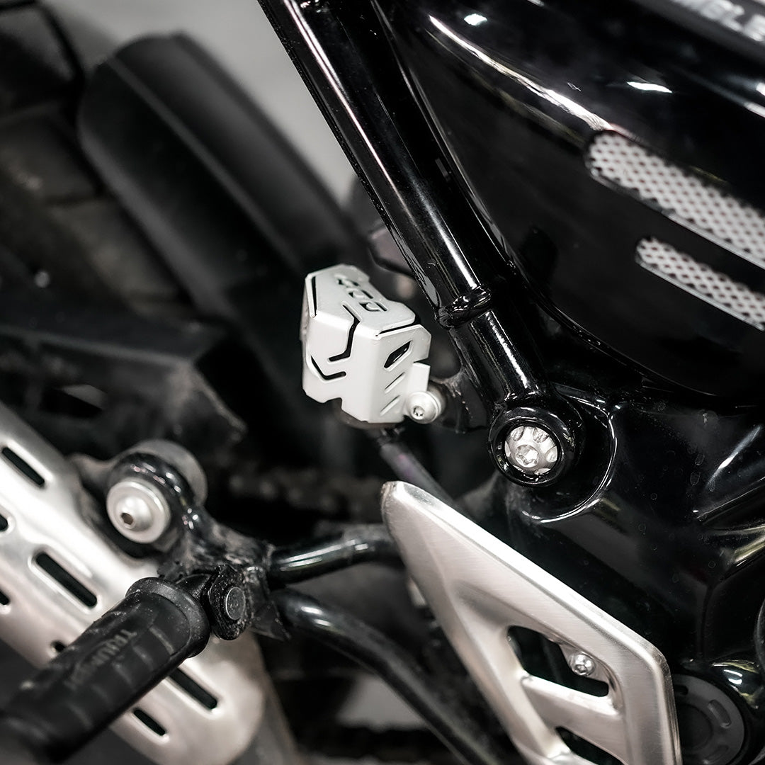 Legundary Triumph Speed 400 And Scrambler 400 X Casque Rear Oil Cap