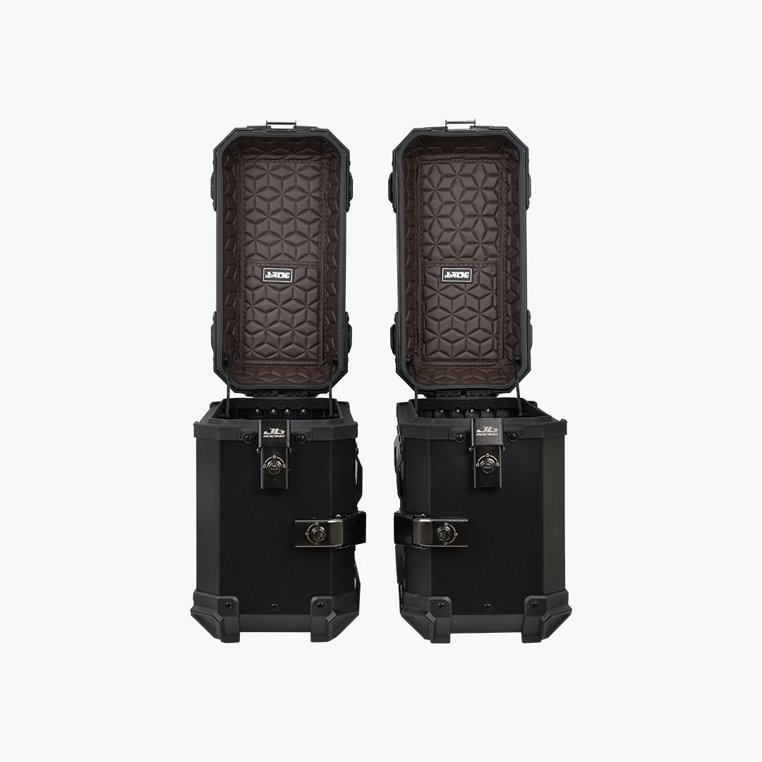 JB RACING Side Box 38L CARBON BLACK X