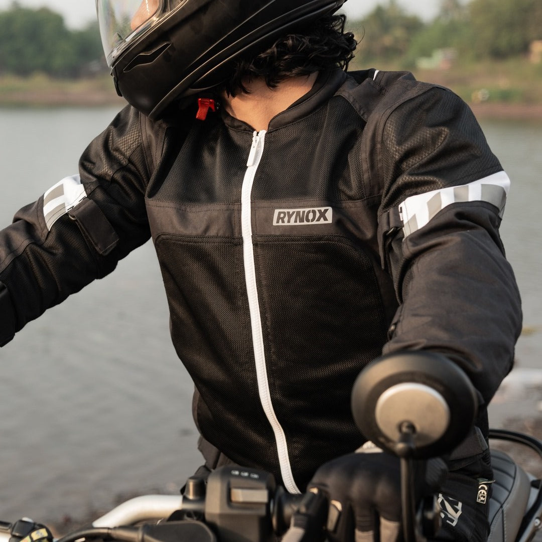 India's No.1 Store for Motorcycle Accessories - Bandidos Pitstop
