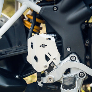 Legundary APACHE RTX 300 TITAN BOOT GUARDS