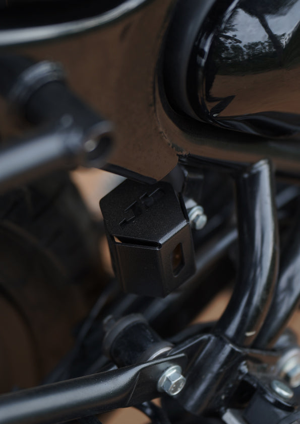 Jb Racing RE Hunter Rear Oil Cap