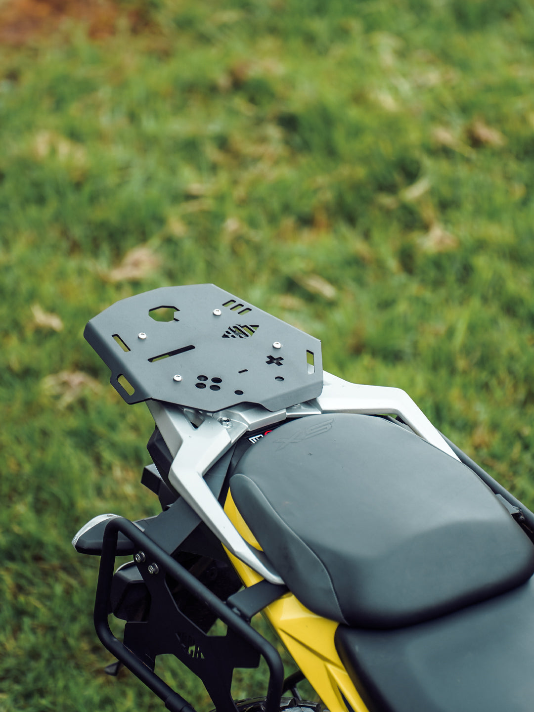 Legundary V strom huckitta carrier plate