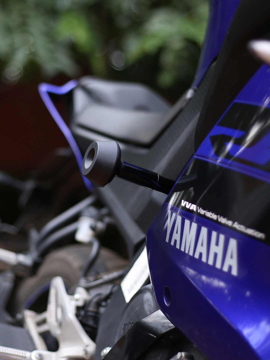 Yamaha R15 V3 Frame Slider Savage Round Edge