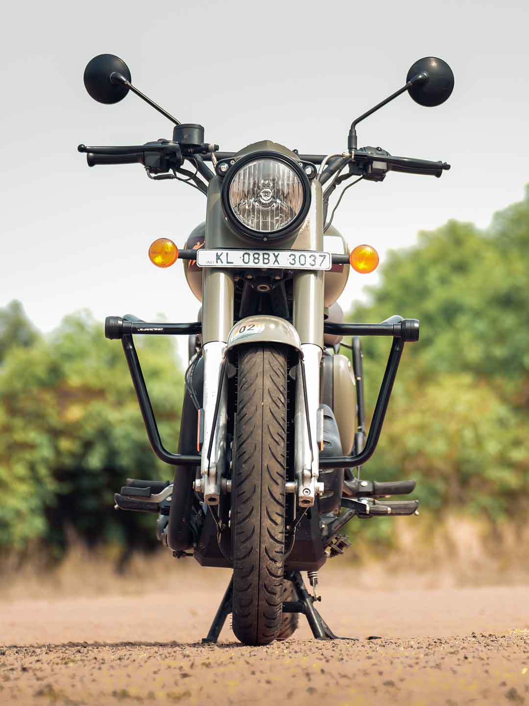 royal enfield classic 350 reborn leg guard